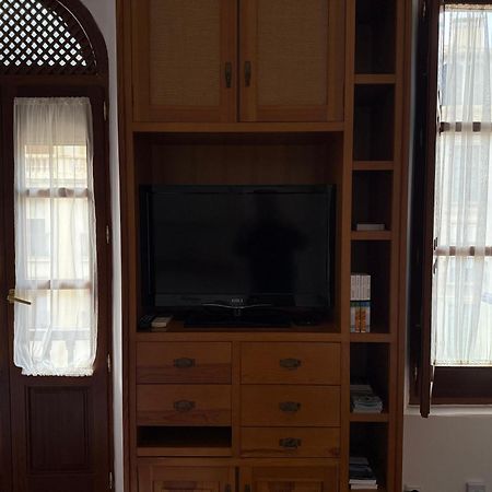 Cozy Studio 6 Min To Alhambra-2 Min To Cathedral Walking Гранада Екстериор снимка