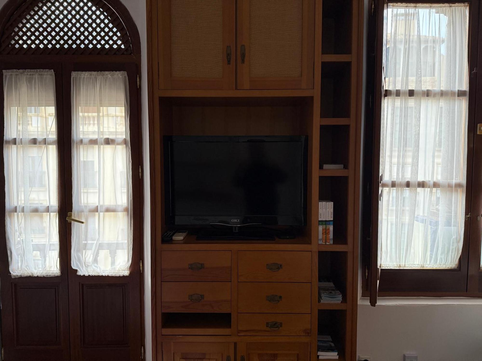Cozy Studio 6 Min To Alhambra-2 Min To Cathedral Walking Гранада Екстериор снимка